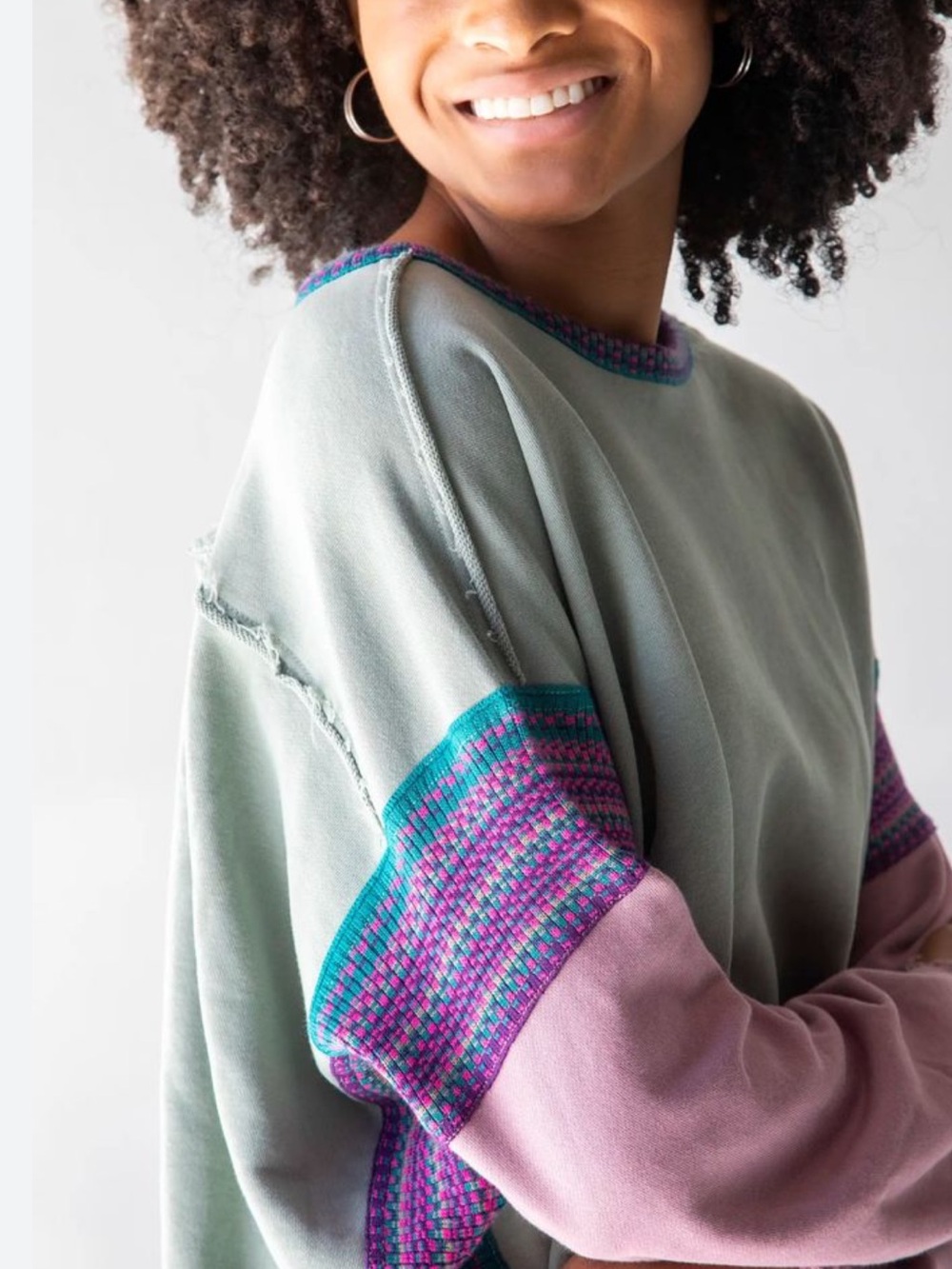 NATURAL LIFE Sage Crewneck Sweatshirt with Pink Sleeves & Multicolor Trim